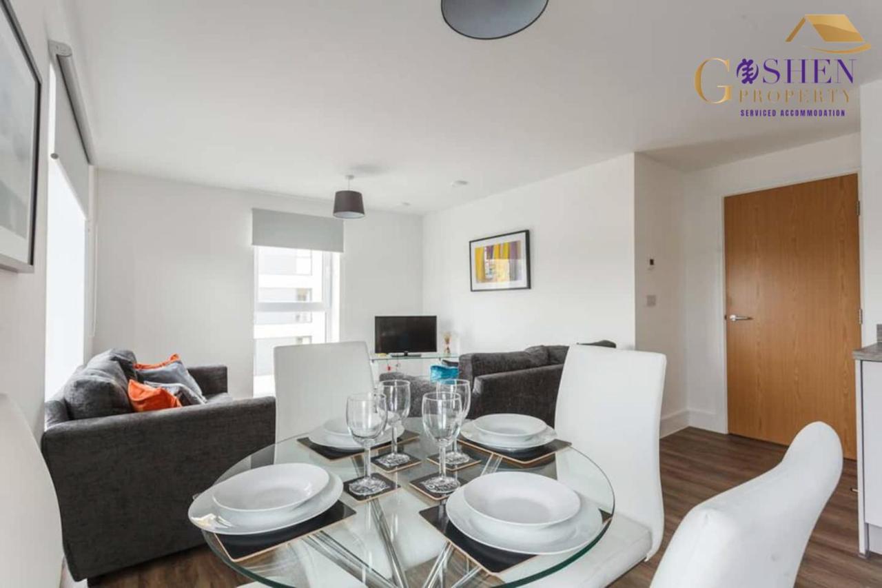 2 Bedroom Apartment Chapel Riverside At Goshen Property Serviced Accommodation Southampton, Free Wifi & Parking Екстер'єр фото